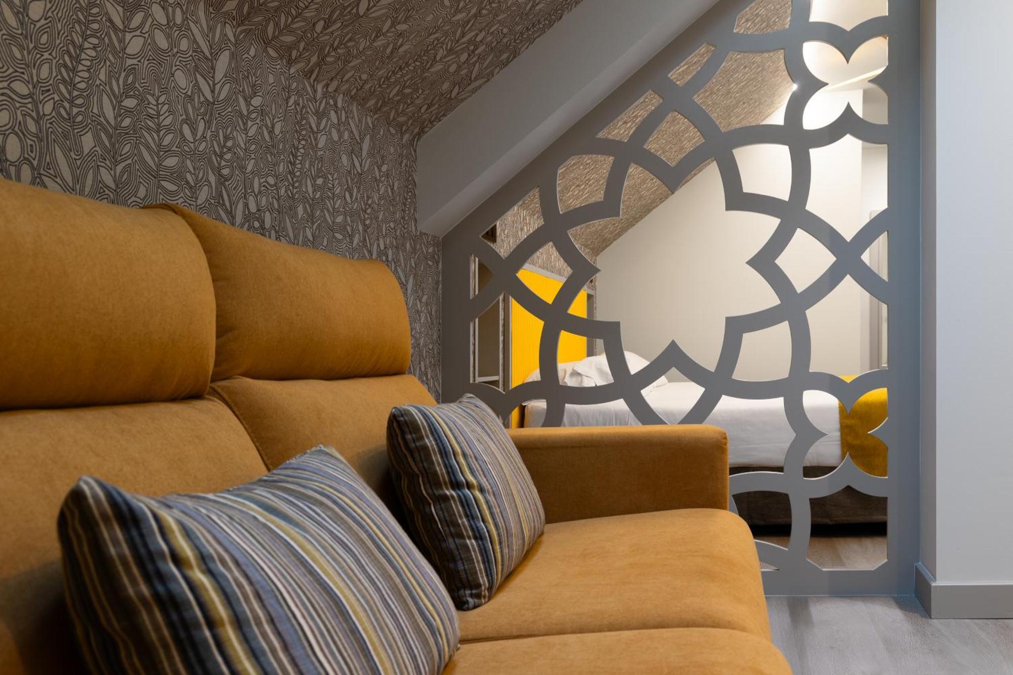 Atarazanas Malaga Boutique Hotel Exterior photo